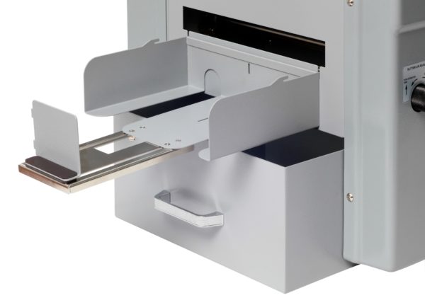 Duplo CC-229 Card Cutter