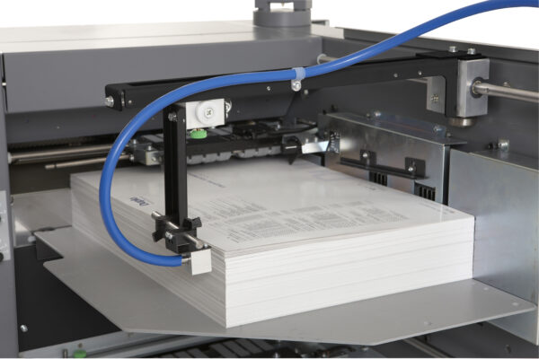 Duplo  700i Digital Booklet System